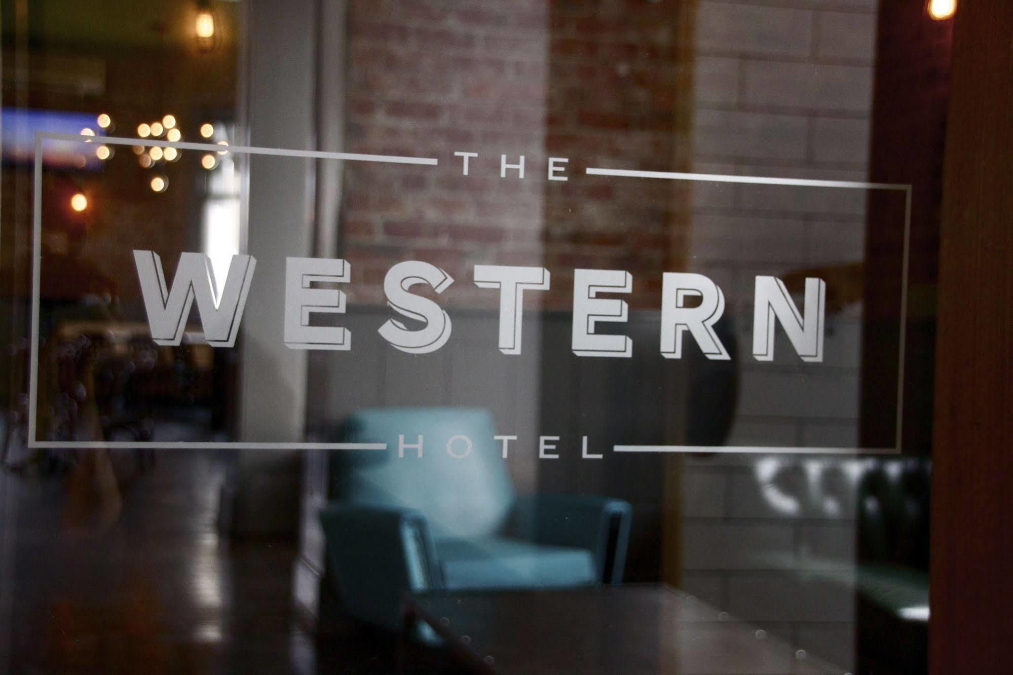 Western Hotel Балларат Экстерьер фото